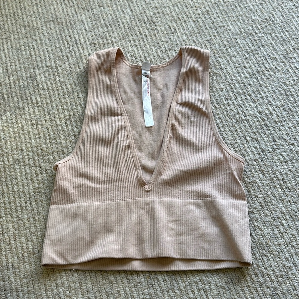 URBAN OUTFITTERS light pink tank top